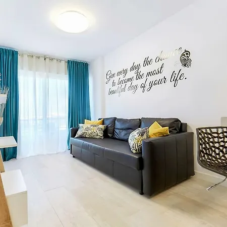 Torres Del Sol Sea View Lejlighed *